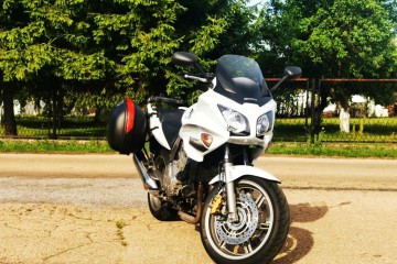 Honda CBF 1000 Super Stan !